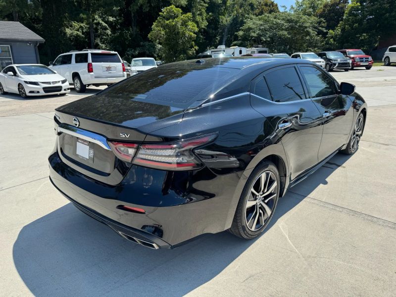 detail 2019 Nissan Maxima