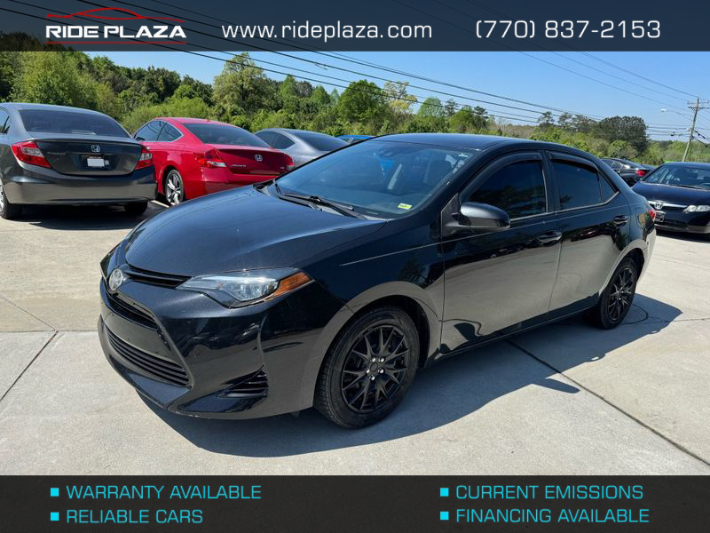 detail 2017 Toyota Corolla