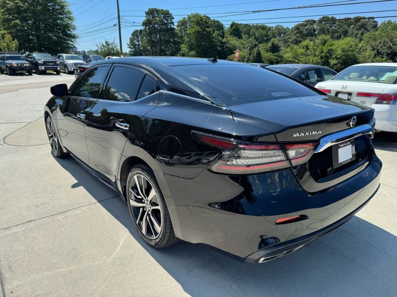 detail 2019 Nissan Maxima