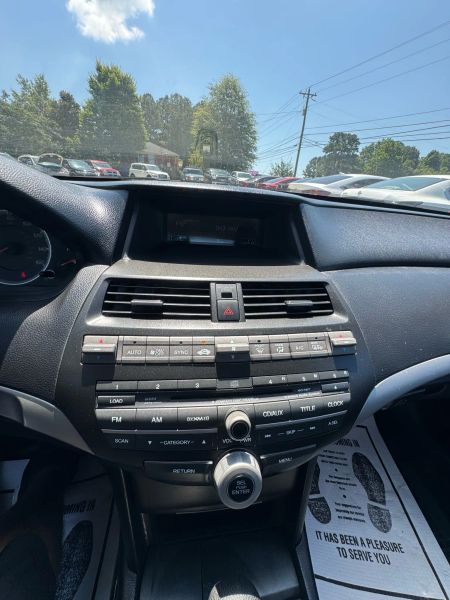 detail 2012 Honda Accord