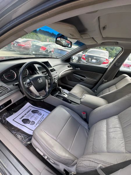detail 2009 Honda Accord