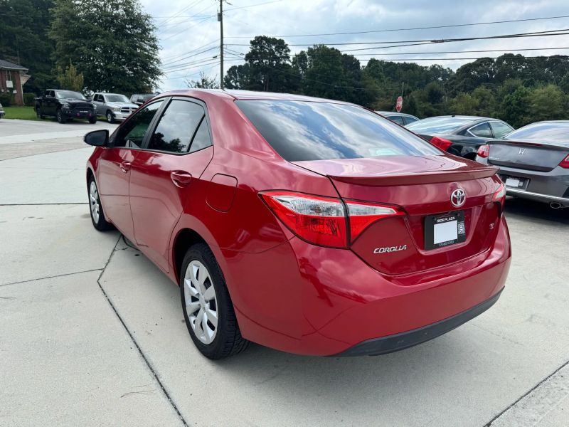 detail 2016 Toyota Corolla