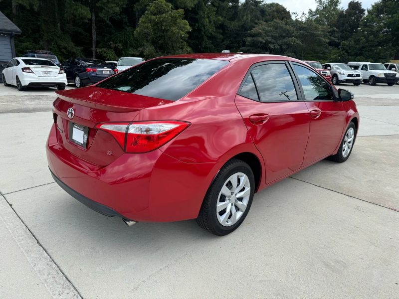 detail 2016 Toyota Corolla