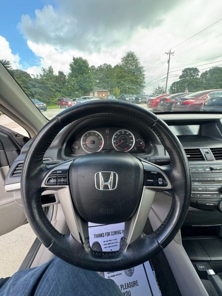 detail 2009 Honda Accord