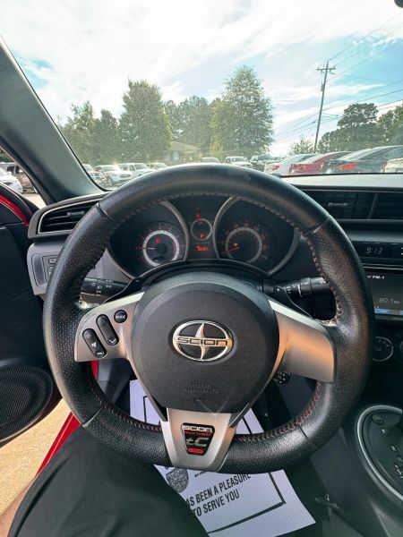 Used 2013 Scion tC JTKJF5C75D3050222 for sale in loganville, GA image 9