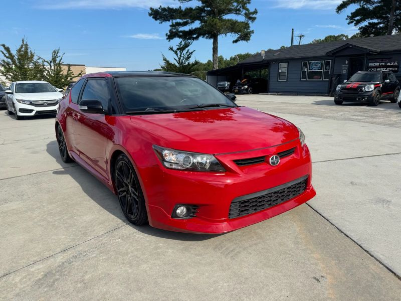 Used 2013 Scion tC JTKJF5C75D3050222 for sale in loganville, GA image 3