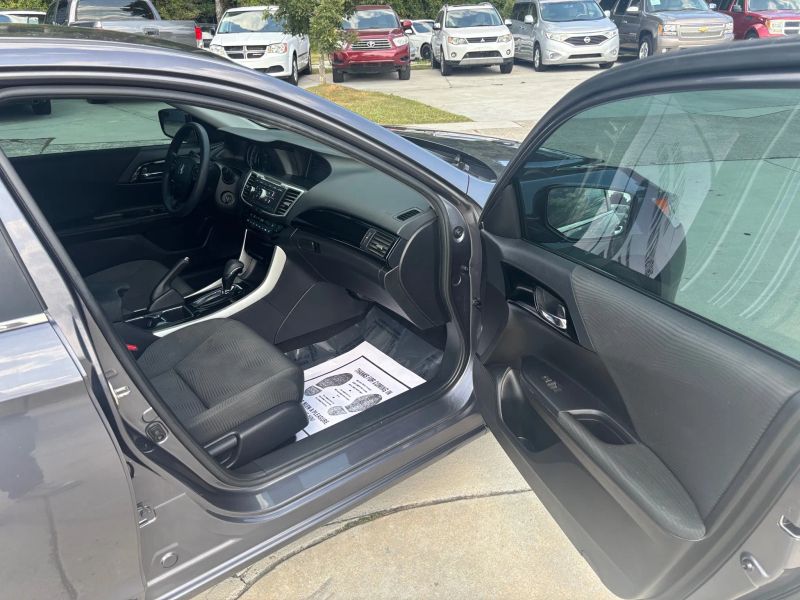 Used 2017 Honda Accord 1HGCR2F36HA217009 for sale in loganville, GA image 12