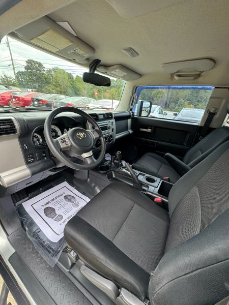 Used 2011 Toyota FJ Cruiser JTEBU4BF4BK111806 for sale in loganville, GA image 7