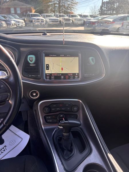 Used 2018 Dodge Challenger 2C3CDZAG7JH132871 for sale in loganville, GA image 9